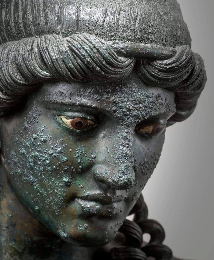 Les dieux figés : la statue antique au carrefour du christianisme